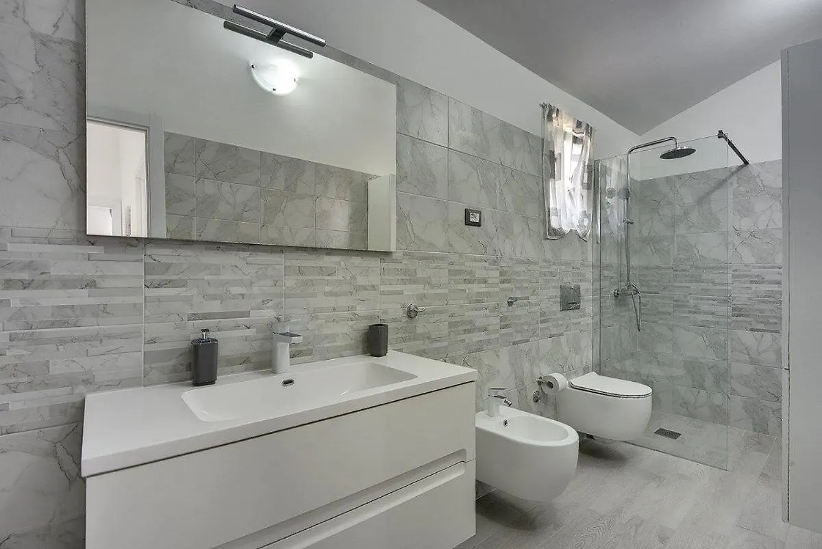 Villa Residence Oli A Liznjan 0*,  Croatia